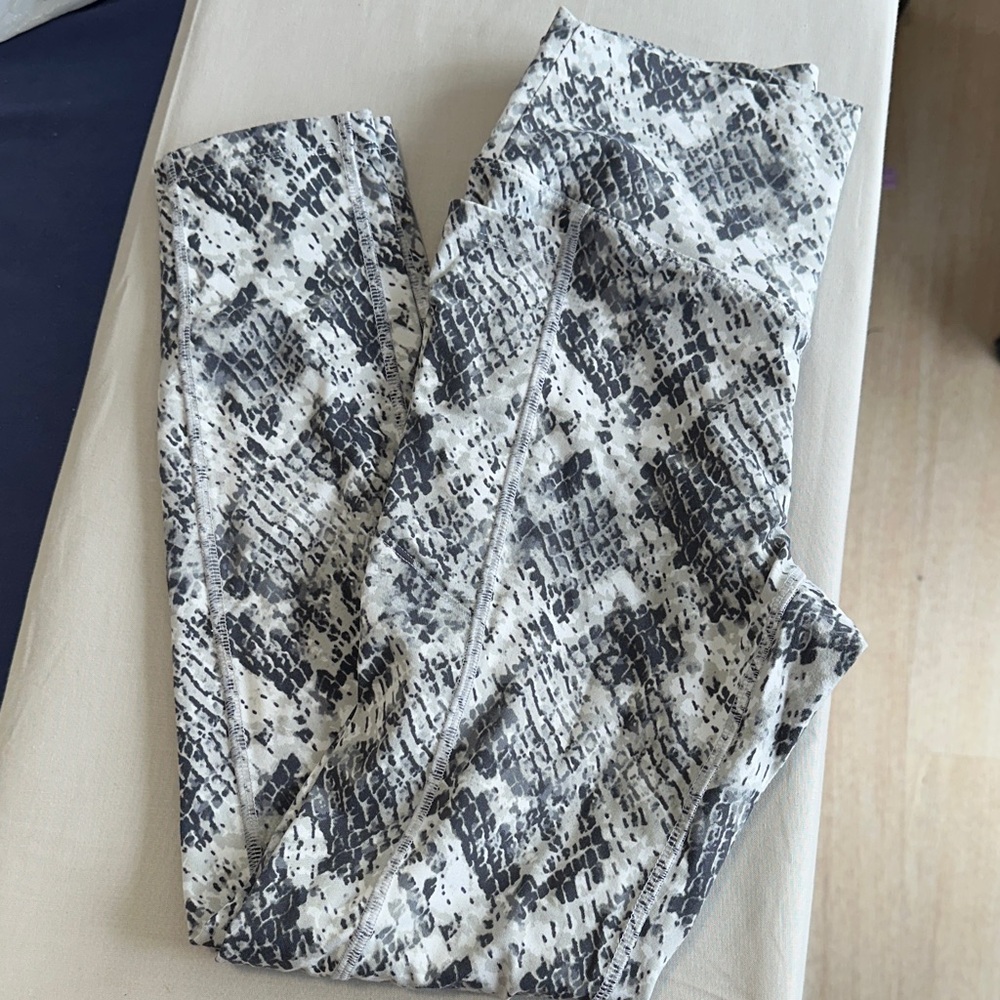 Pink by Victoria's Secret Black and White Snake Print Leggings